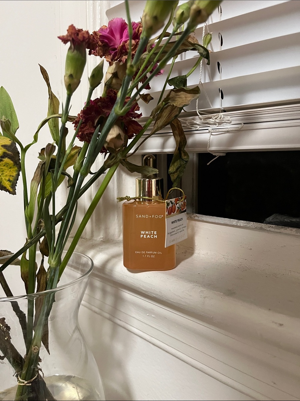 Sand + Fog Moisturizing Body Oil -White Peach 🍑